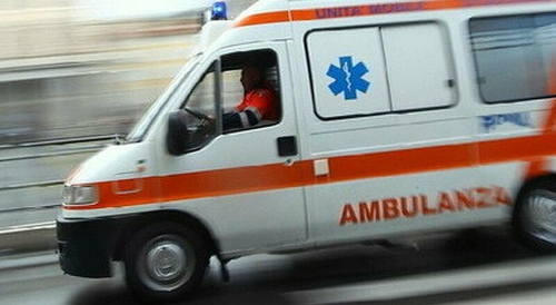 Trapani incidente al Lungomare Dante Alighieri un uomo in ospedale