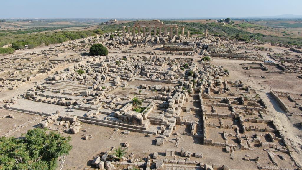 Nel Parco di Selinunte scoperto un piccolo tempio