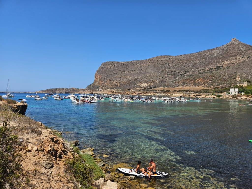 Invasione di diportisti alle isole Egadi, il sindaco invia nota urgente al prefetto di Trapani